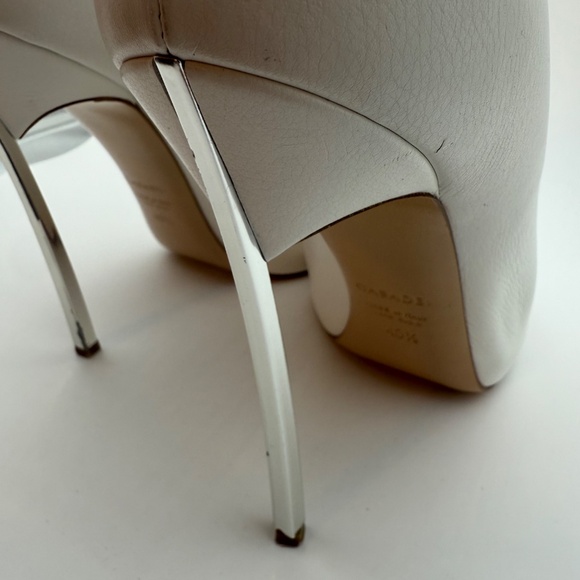 CASADEI WHITE LEATHER PEEP TOE BLADE BOOTIES CHAIN DETAIL SIZE 40.5 - Picture 7 of 11